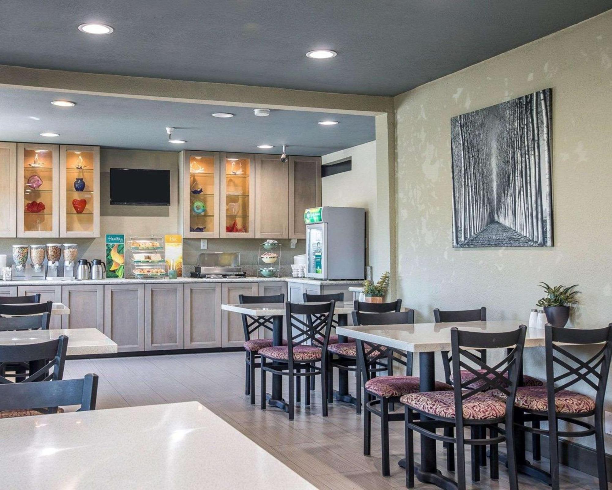 Quality Inn Ontario Airport Convention Center Esterno foto