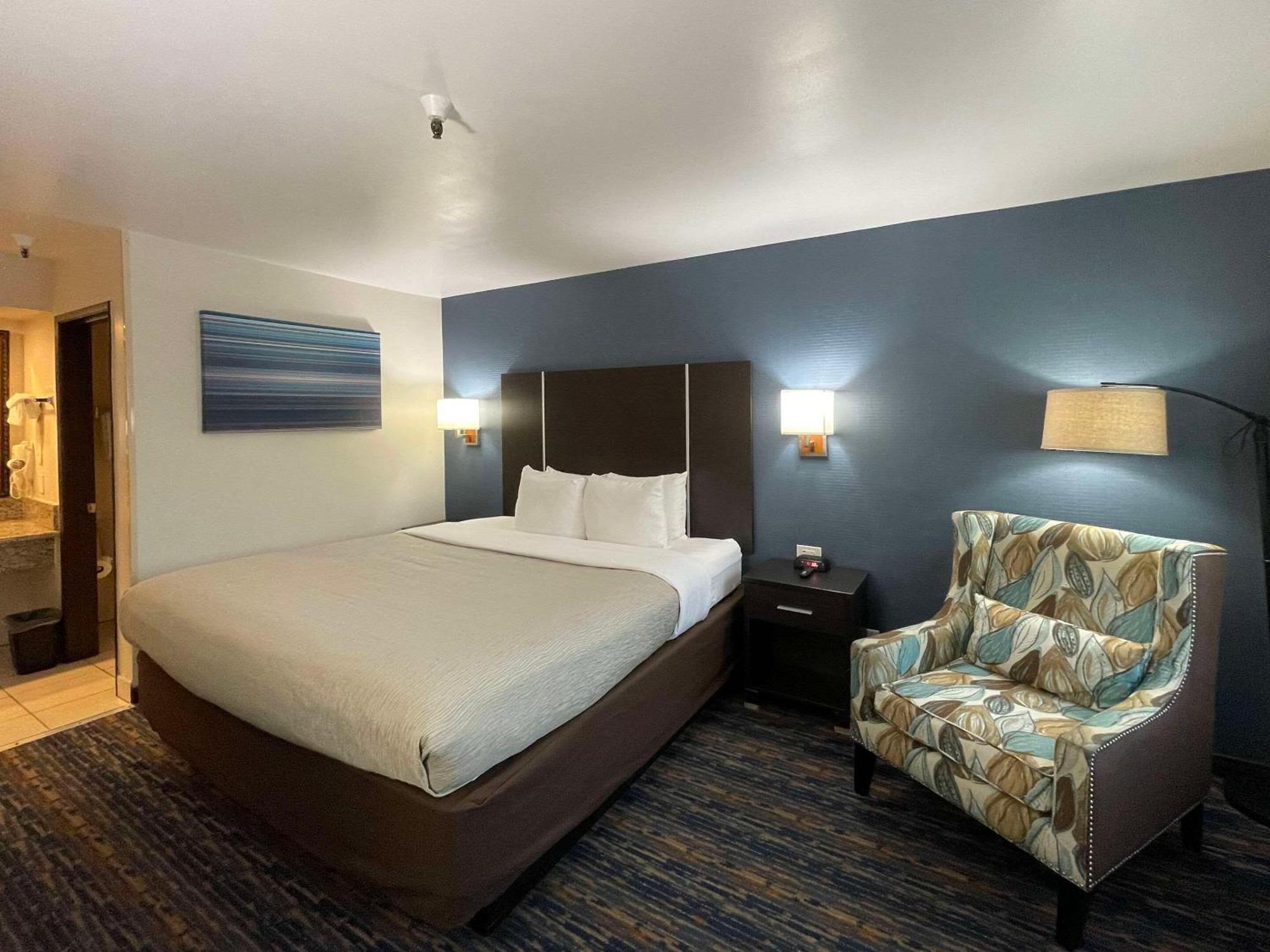 Quality Inn Ontario Airport Convention Center Esterno foto